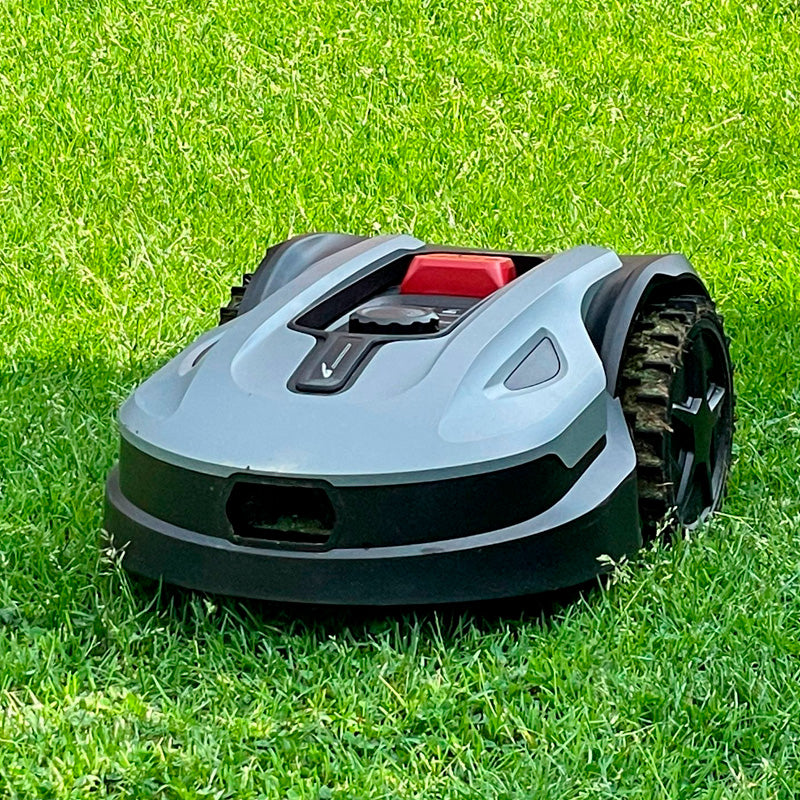 grasmaai robot Teun maait gazons tot 300m2 met instelbaar display en automatisch oplaadstation