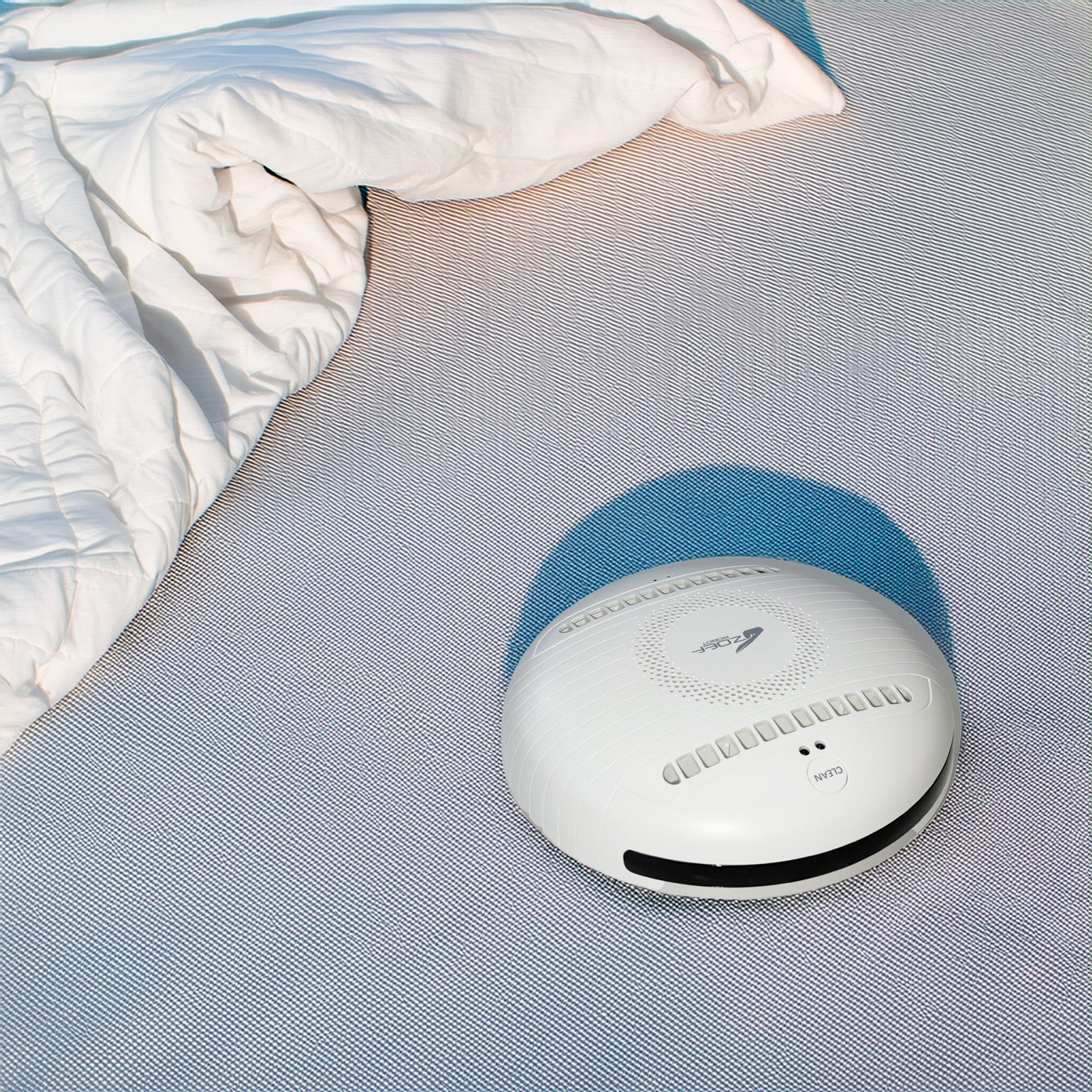 Zoef Robot UV-C robot kills bacteria and dust mites